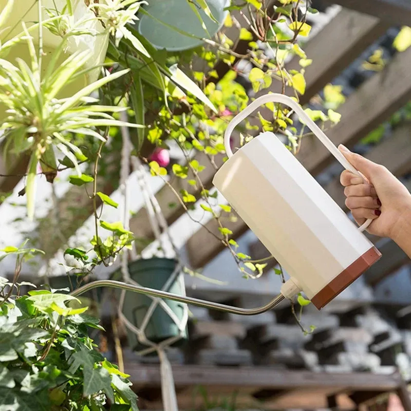 Sprayers: 15L & 1L Plastic Watering Can with Long Spout and Extended ...