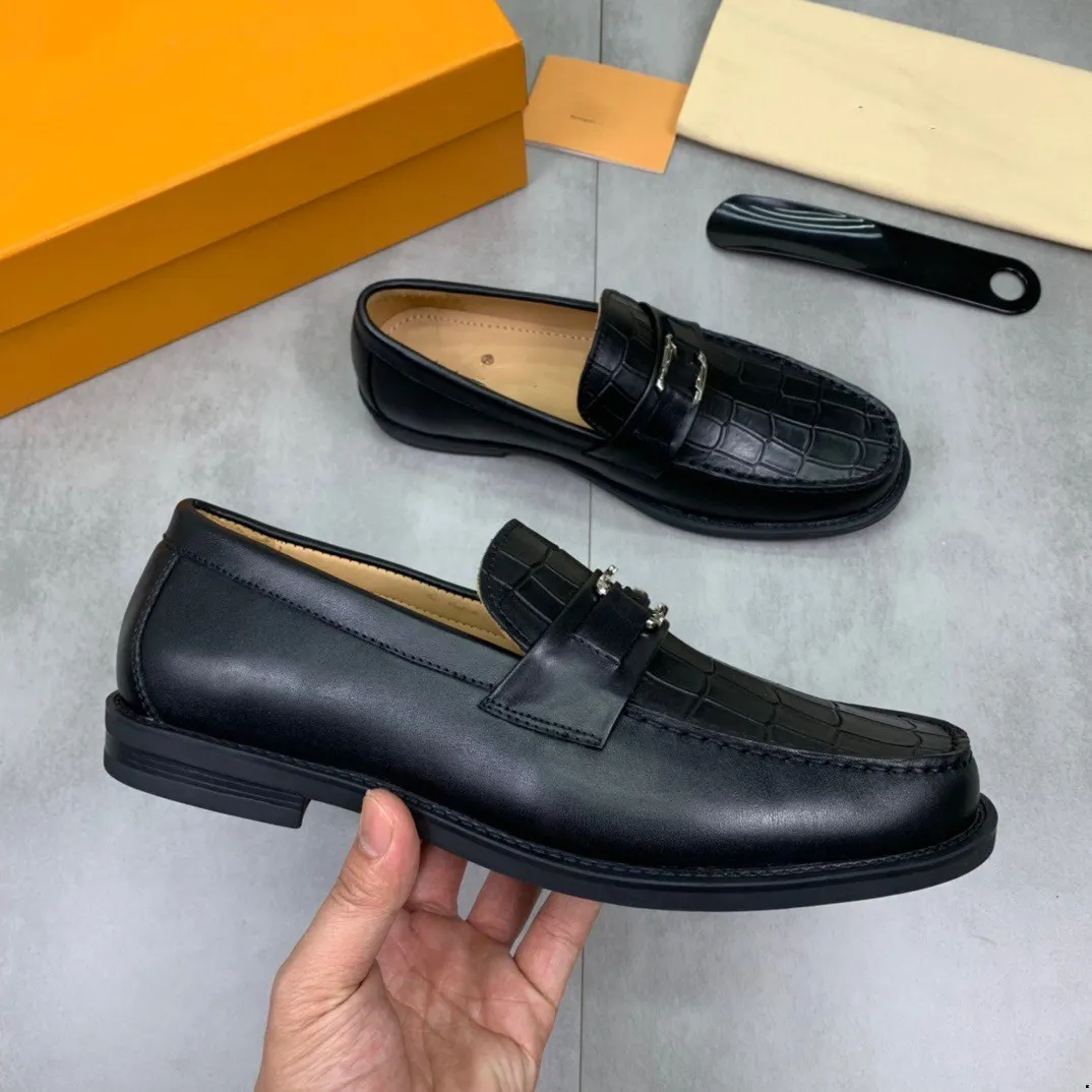 20style Big Size 6-11 Luxury Designer Men Dress Shoes Genuine Calf Leather Oxford Shoes for Men Wingtip Brogue Comfortable Mens Formal Shoes Male