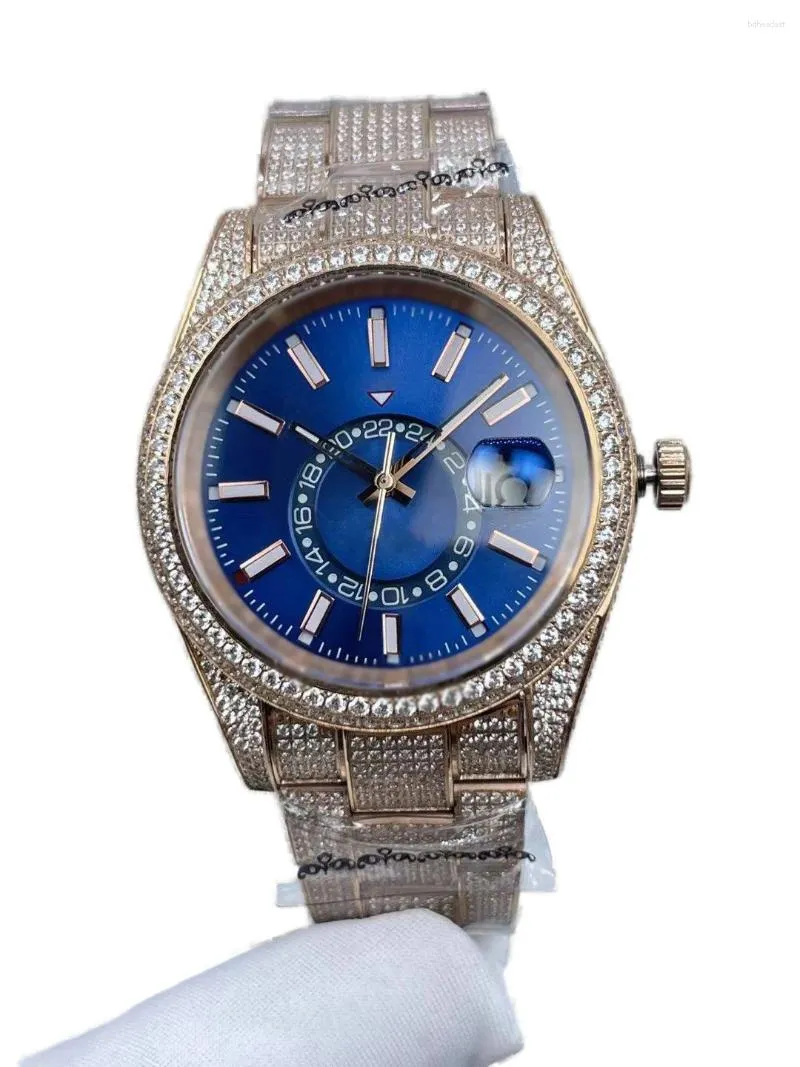 Relógios de pulso "Relógio Masculino 42mm Diamante-cravejado Cor Dourada Calendário Janela Fivela Dobrável"