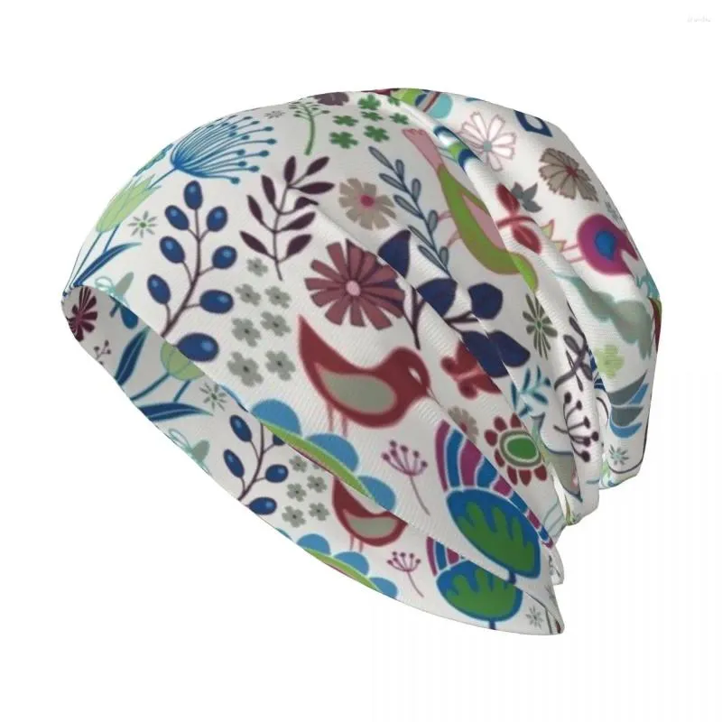 Berretti Uccelli E Fiori - Iznik Grazioso motivo floreale con uccelli di Cecca Designs Cappello lavorato a maglia da uomo Berretto da donna