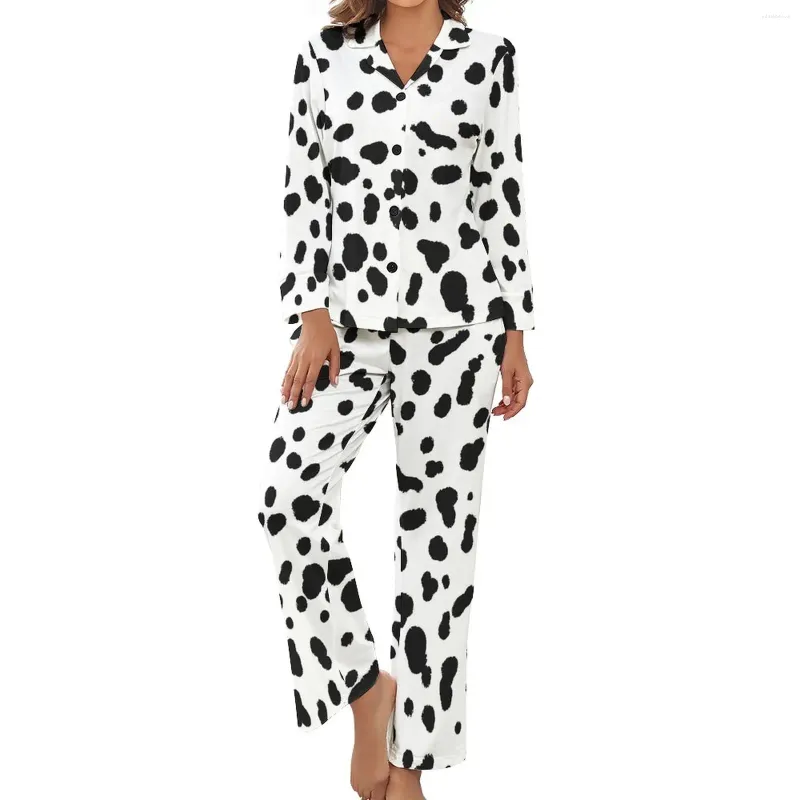 Damska odzież sutowa Dalmacińska piżama czarno -białe plamy długie rękaw Kawaii Pajama Zestawy 2 sztuki Estetyczny Autumn Custom Gift Pomysł