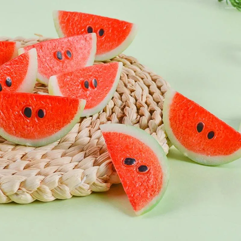 Decorazione per feste Fette di anguria simulate Modelli falsi Decorazione per esposizione di negozi di frutta artificiale