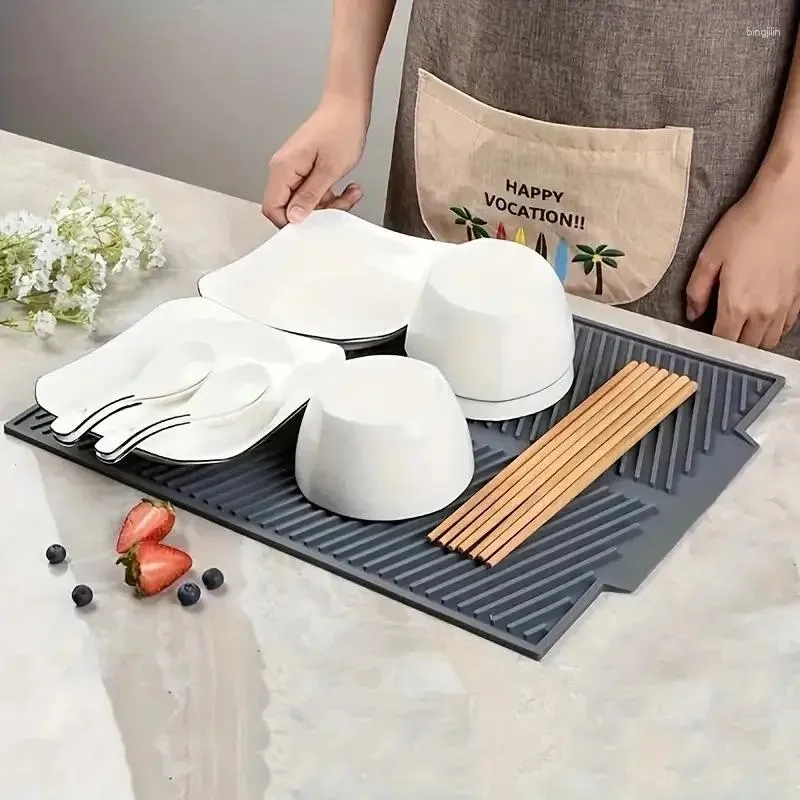 Tapis de Table en Silicone, tapis de séchage de la vaisselle, pliable, égouttoir, Pot Anti-brûlure, napperon isolant multifonctionnel, accessoires de cuisine