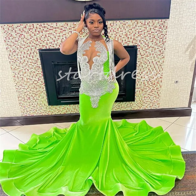 Green Rhinestone Prom Dress for Black Girls Velvet sjöjungfru