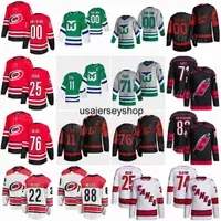 Hockey 74 Jaccob Slavin Jersey 76 Brady Skjei 88 Martin Necas 11 Staal 71 Jesper Fast 25 Ethan Bear Jesperi Kotkaniemi