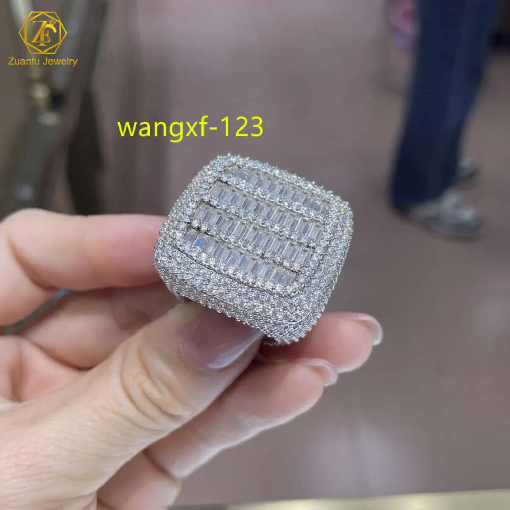 Zuanfu smycken anpassad isad lyxig stor 30mm hiphoprappare 925 Sterling Silver VVS Moissanite Iced Out Men Diamond Ring