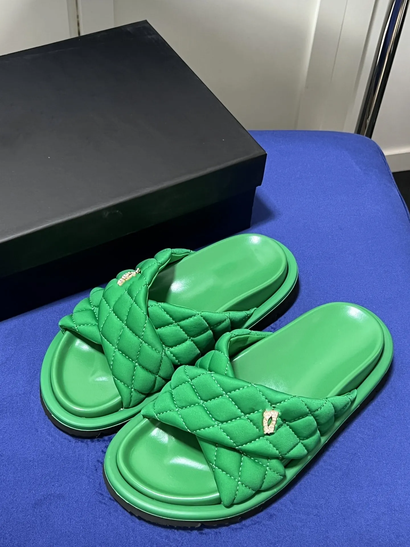 【MODERNIF】Puddle oversole slippers MODERNIF】Puddle oversole slippers Amazon.com: Overshoes