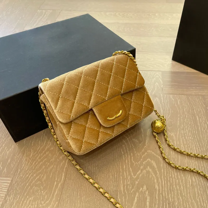 【関税込み】★Golden ★スタッズトリム バッグ GWA00632A DHgate.com:Womens Designer Classic Flap Bag, Mini Gold Ball