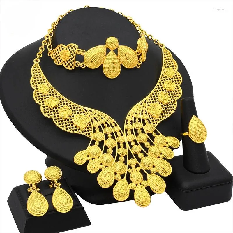 Conjunto de brincos de colar Dubai cor dourada pulseira de noiva anéis presentes joias de fantasia de casamento para mulheres