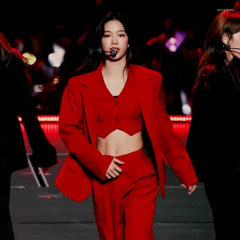 Calças femininas de duas peças Kpop Girl Group Jazz Dance Sexy Vermelho Manga Longa Blazers Jaquetas Slim Colete Crop Tops Soltos Reta Perna Larga Mulheres