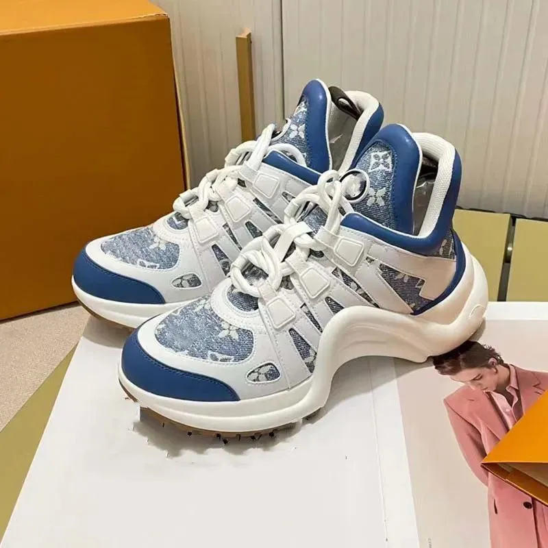 Merksneakers dames clearance