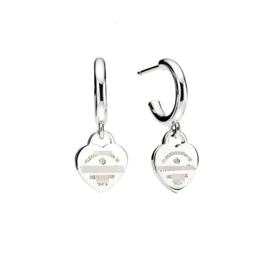 Es Designer-Schmuck für Damen, Original-Qualität, Ohrstecker mit Herz-Anhänger, modisch, vielseitig, Damen-Ohrringe