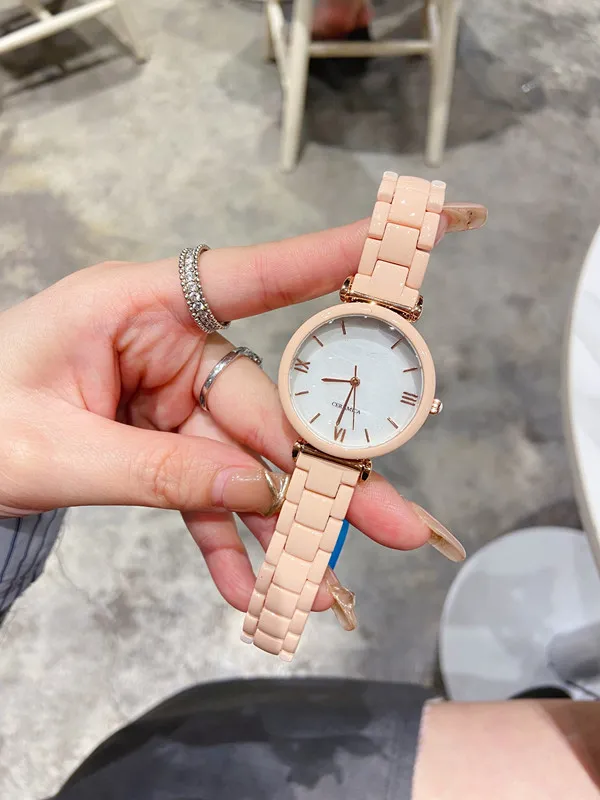 Candy Classic Elegant Designer Watch Womens Fashion Simple Watches 32mm Ceramics Women Black White Color Wristwatches