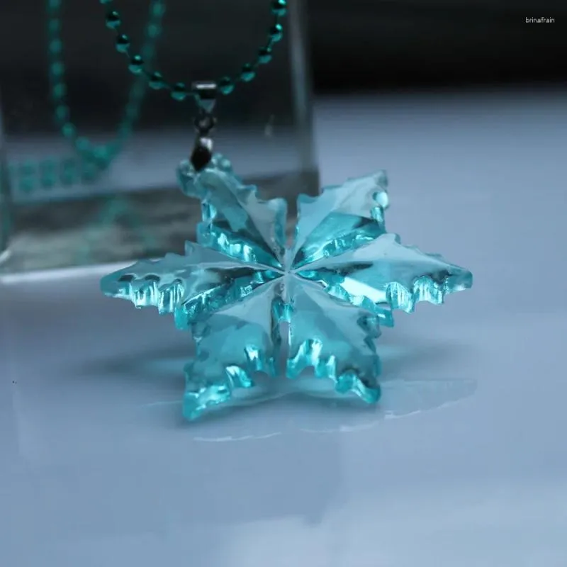 Collane con ciondolo Neonate Collana stile fiocco di neve Moda Bambino Bambini Gioielli adorabili per l'anno regalo