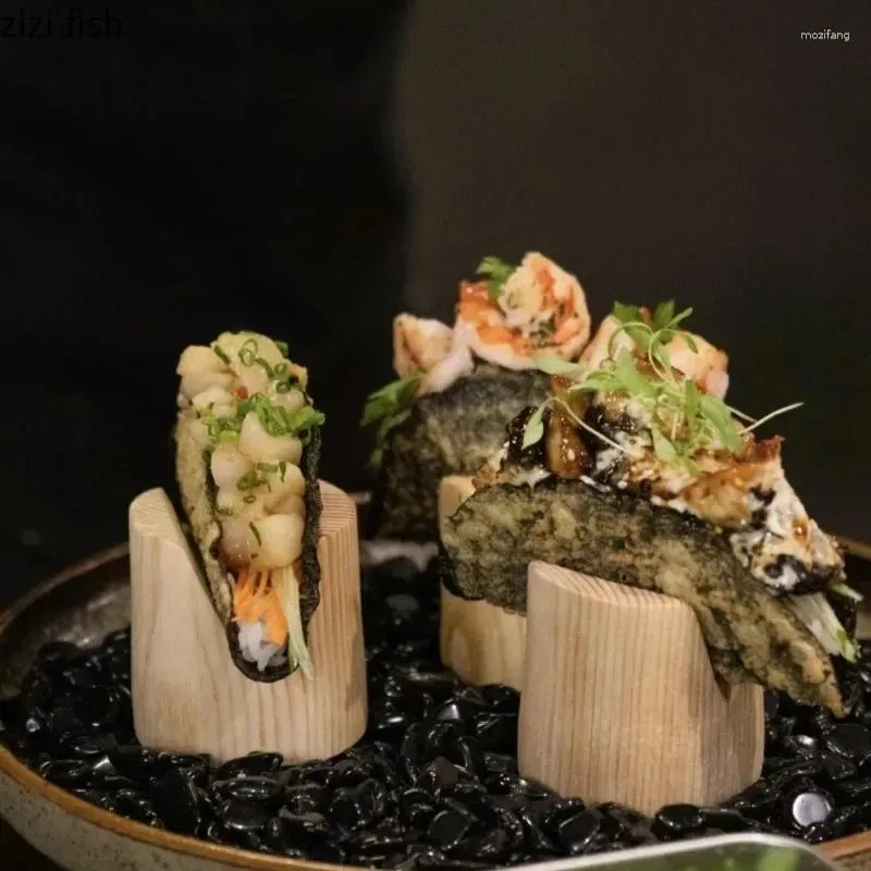 Assiettes plateaux à Sushi en bois, support à rouleau à main, couverts spécialisés, plat Sashimi, assiette à Dessert, présentoir Dim Sum, support à gâteaux