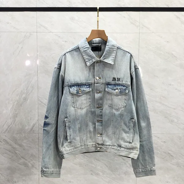 men's fashion trend denim jacket Motorcycle worn and washed coat jacket winter high quality man luxury denim jacket