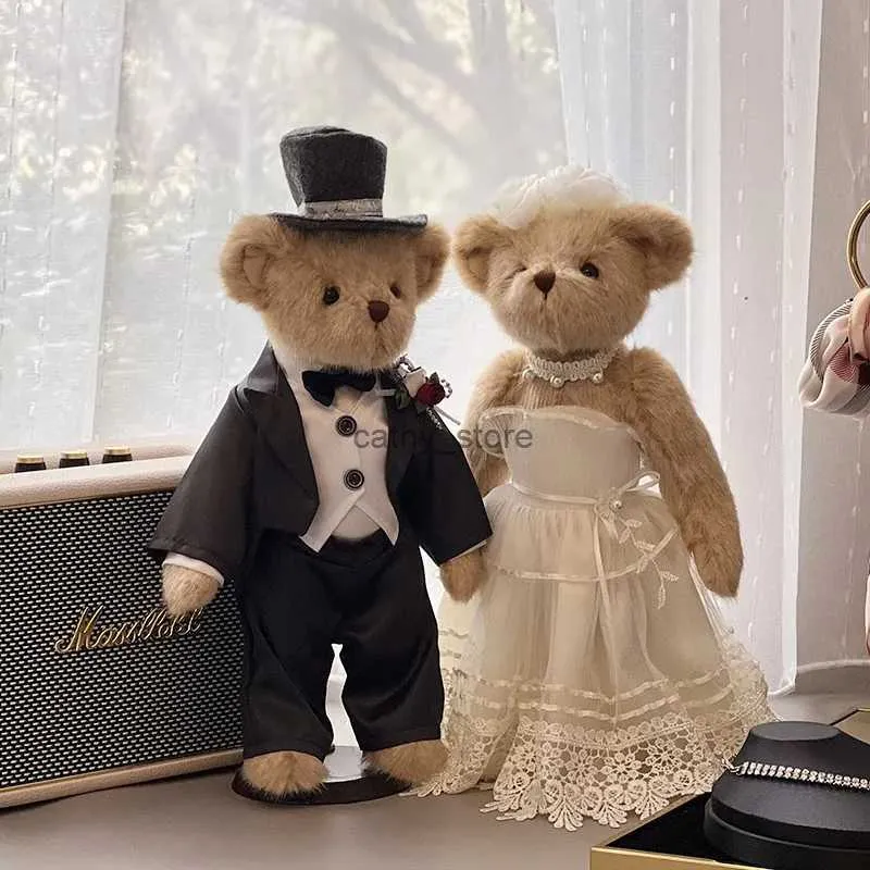 Poupées en peluche Une paire de robe de mariée mobile à joint complet ours en peluche peluche animaux poupées Valentine cadeau de mariage décorations de fenêtreL231218