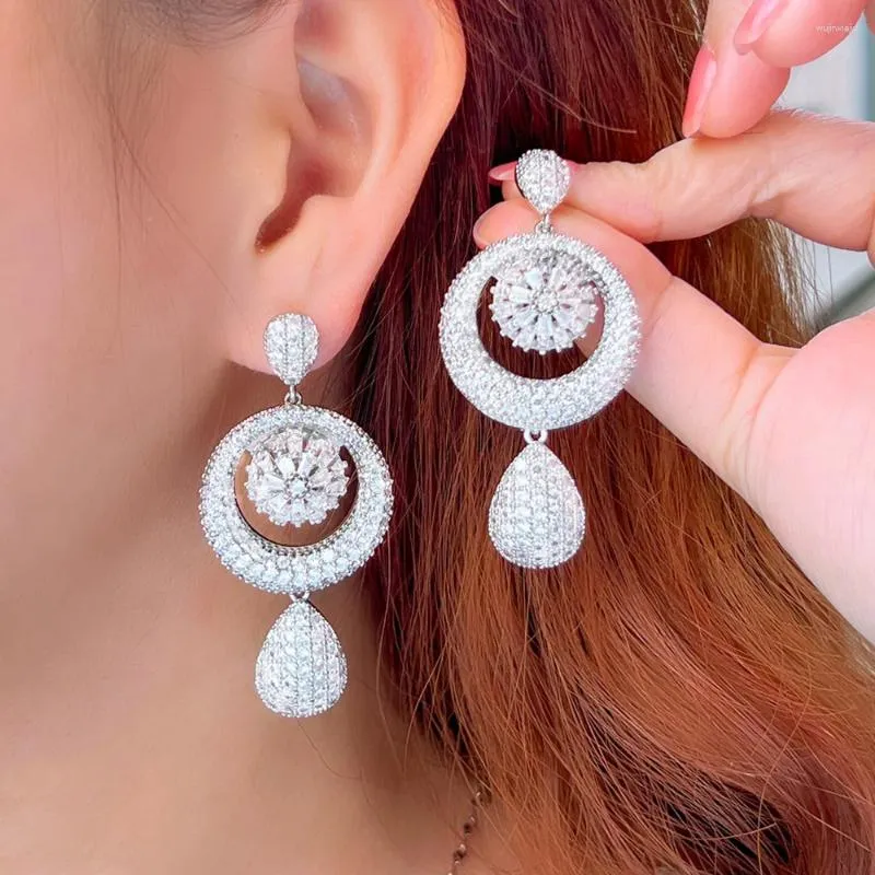 Dangle Earrings Cwwzircons 2023 Luxury Water Droplets Cubic Zircon Brides African CZ Jewelry CZ530のための大きな長い結婚式