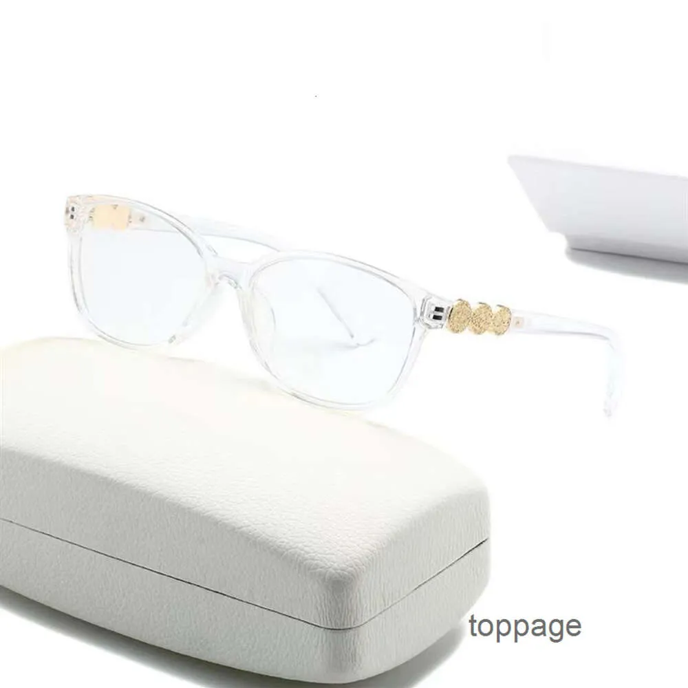 Lunettes de soleil de créateurs hommes Versage Sunglass lunettes de soleil femme tête classique lentille claire luxueux mode loisirs tendances Vintage lunett218i