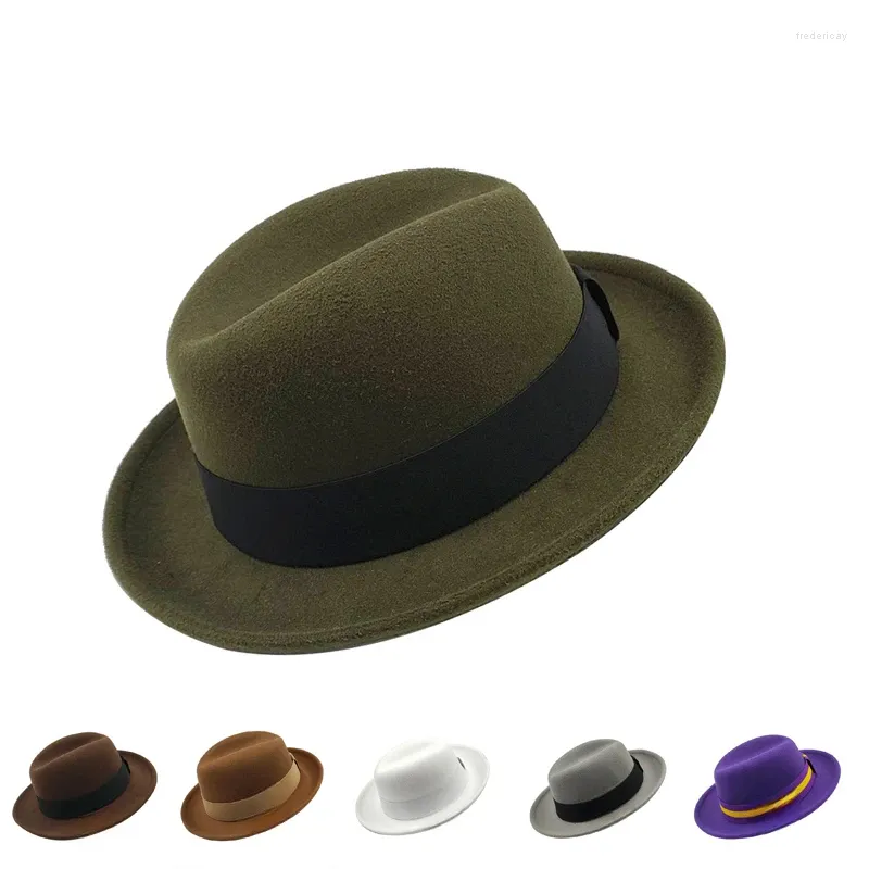 Bérets 2023 Style britannique élégant Jazz chapeau hommes décontracté feutre Fedora unisexe à court bord Gentleman quotidien solide fête rétro robe chapeaux