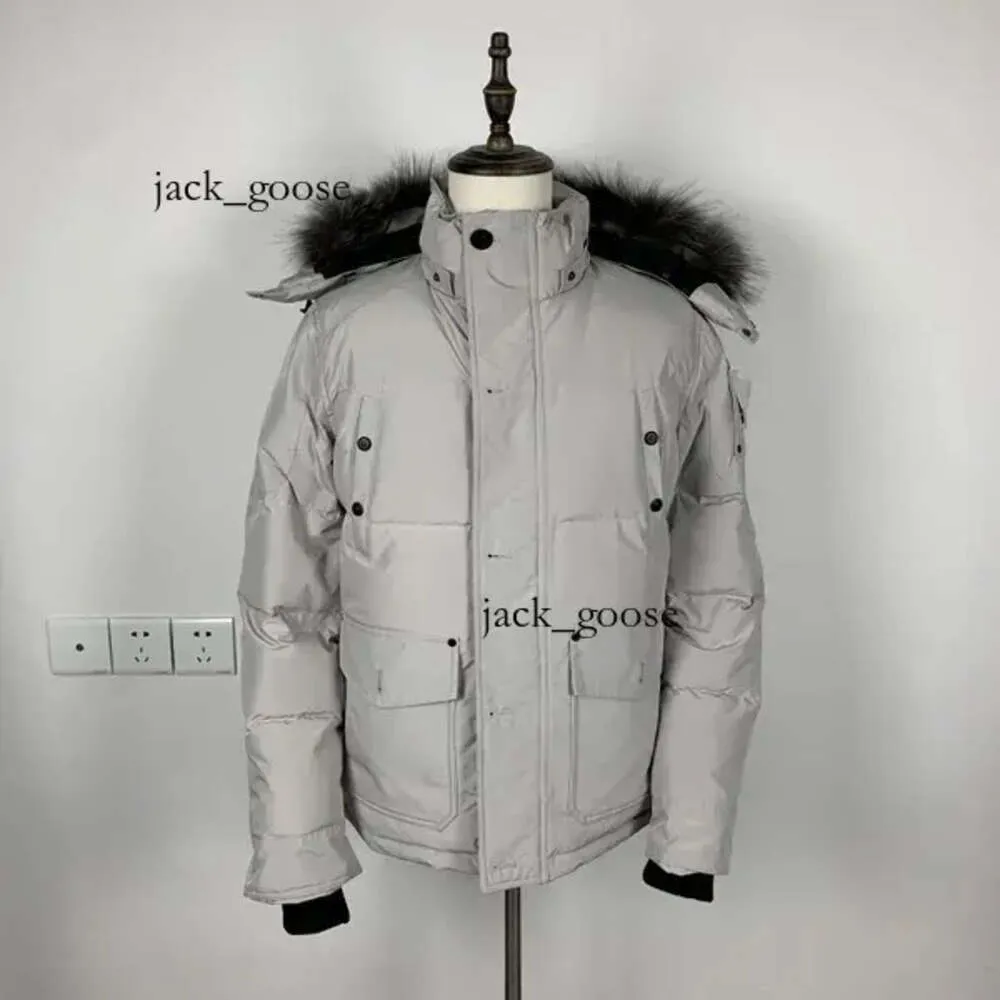 Couteau Knuckles Duster Designer Hommes Hiver Vers Le Bas Canada Veste Manteaux Coupe-Vent Pardessus Imperméable Puffer Épais Colla Véritable Fourrure De Loup 621