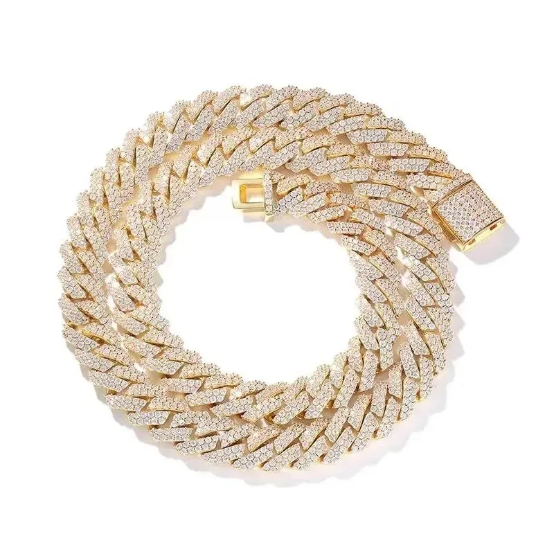 Catene collana a croce di lusso di lussuoso designer di perle designer gioielleria Diamond 18k oro lettere platinata per le donne