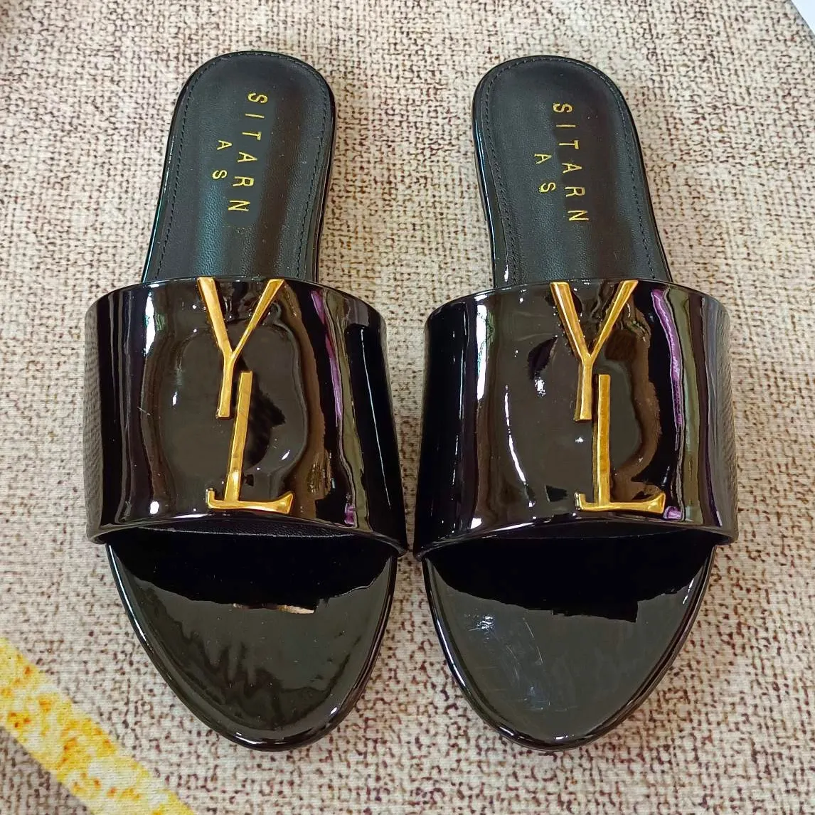 2024 مصمم Slippers Sandals Platform Outdoor Fashion Wedges Shoes for Women Lonisle Lyisure Ladies Slipper Nature Grading Woman Sandalias 0121