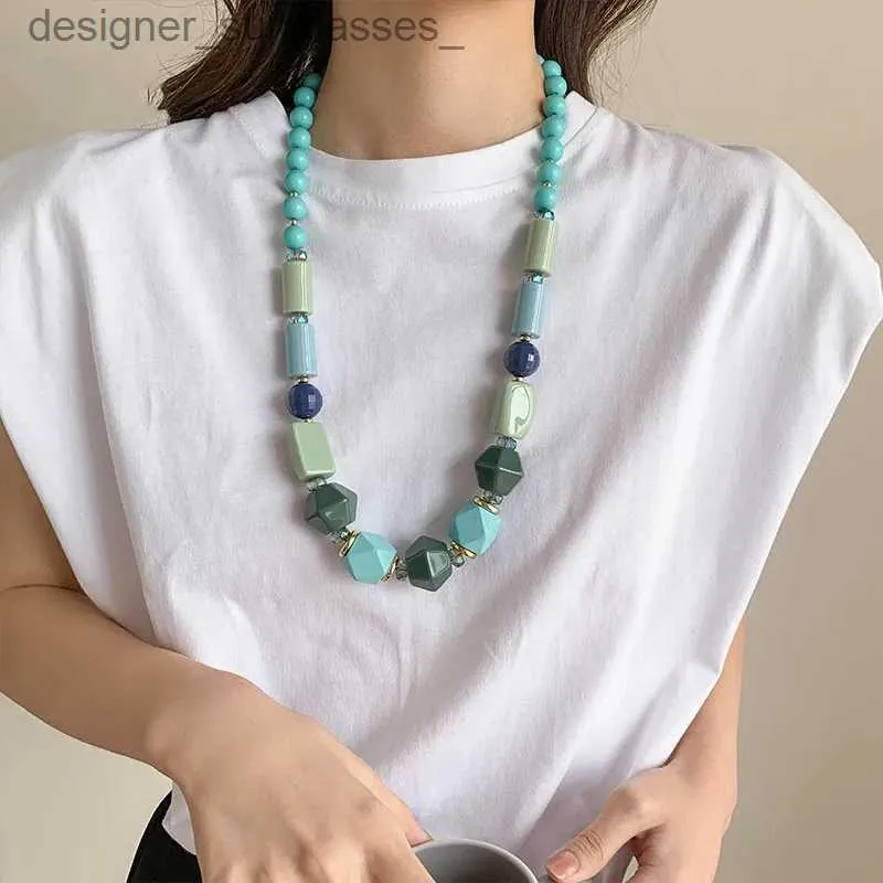 Pendentif Colliers Tren coloré acrylique chaîne de perles collier pour femmes déclaration longue grande résine femmes collier bijoux 2023 nouveaux cadeaux coréensL231218