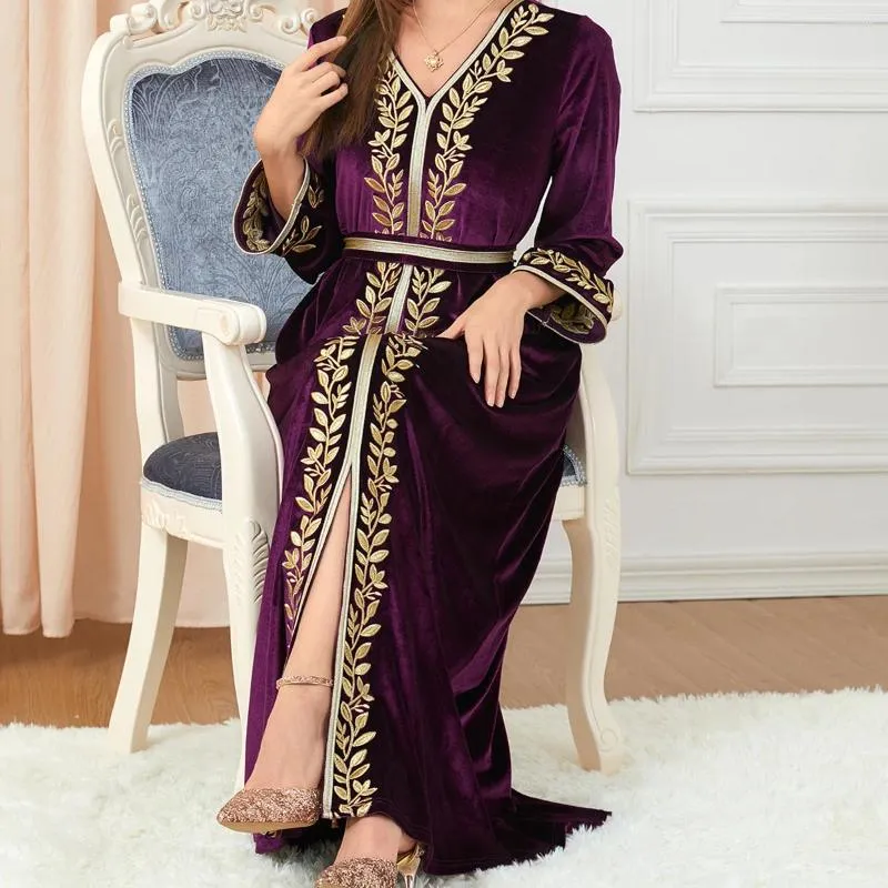 Etnische Kleding Winter Kaftan Arabische Lange Jurk Voor Vrouwen Gouden Geborduurd Fluwelen Moslim Avondjurken Marokkaanse Caftan Dubai Turks