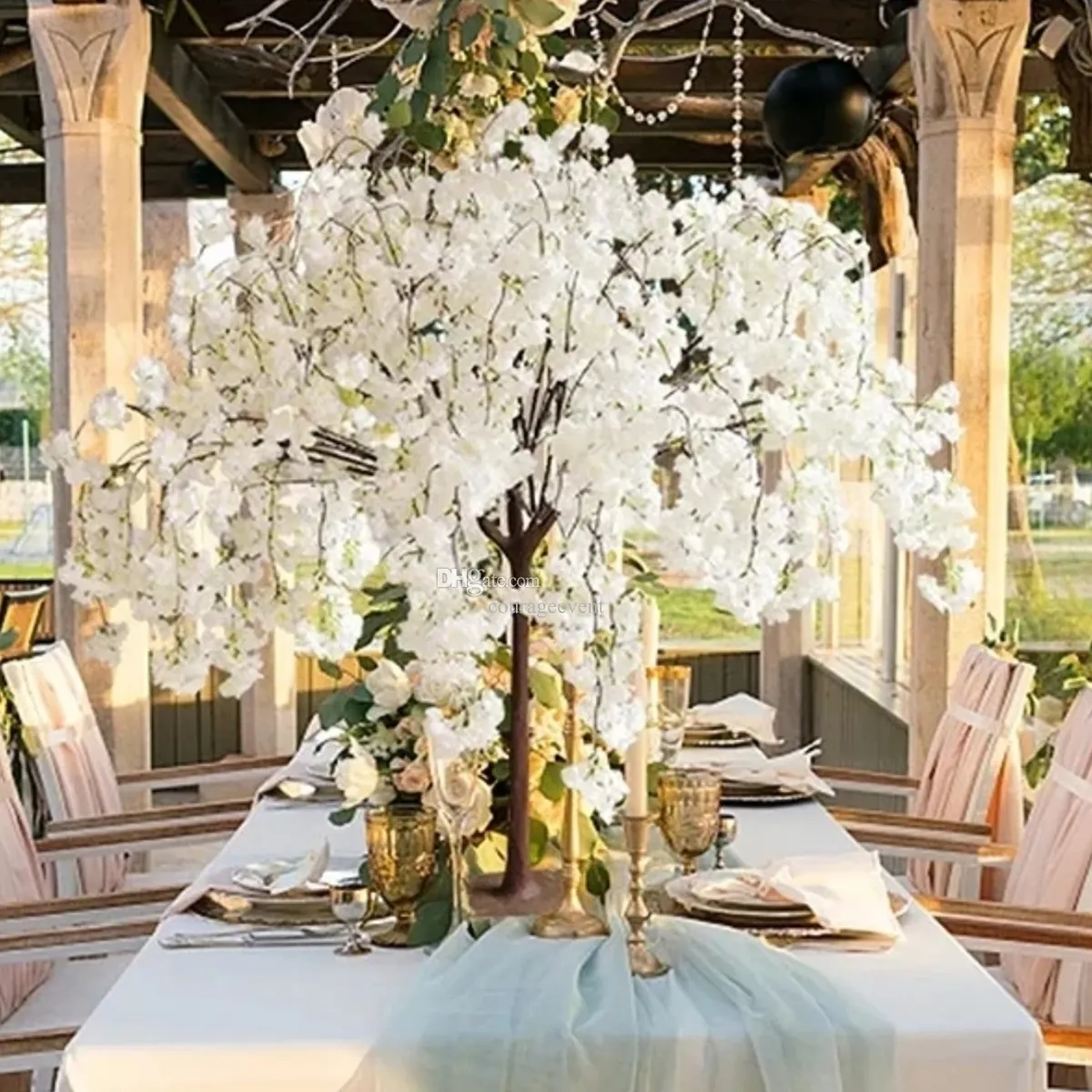 Arbre de fleurs de cerisier artificiel, arbre luxuriant, fleurs de mariage, cerisier, arrière-plan de fête de mariage, d'anniversaire, décoration de salon de maison