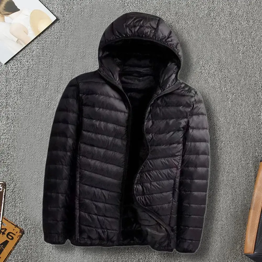 Masculino para baixo parkas masculino na moda casaco de inverno ultra leve capuz cor sólida fino algodão acolchoado zíper bolsos jaqueta streetwear 231218