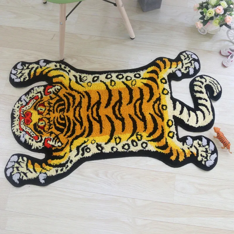 Plush Tiger Rug: Soft Animal Shape Tufted Carpet For Kids