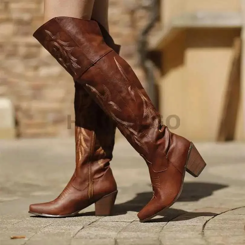 Stivali da cowboy per donna Moda Marrone Tacchi alti al ginocchio Ricamo Sexy Caldo Inverno Zip Femme Scarpe fatte a mano Taglia 43 230922