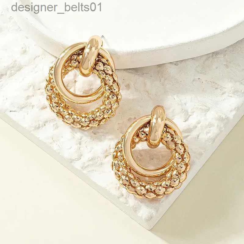 ぶら下がりシャンデリア新しいファッションツイストdangle dangle earrings aggantated Gold Color Metal Wr Earrings Europeanear Jewelry ooellenl231219