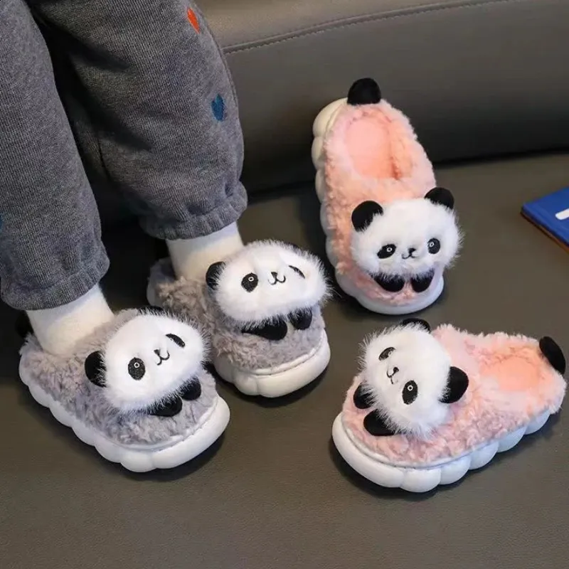 Zapatilla Baby Panda Design Zapatilla de algodón Suela suave Zapatos cálidos para invierno Interior antideslizante Felpa Niñas Calzado de dibujos animados 5 colores disponibles 231219