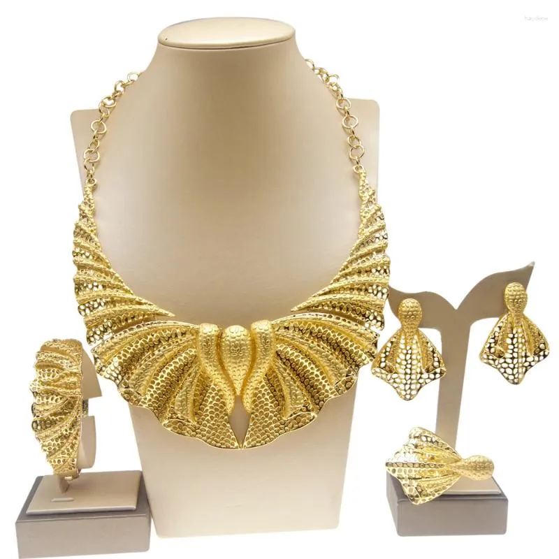 Halsbandörhängen Set kvinnor och smycken Dubai Gold Plated Wedding Accessories Fashion Trends Anniversary Gift H00200