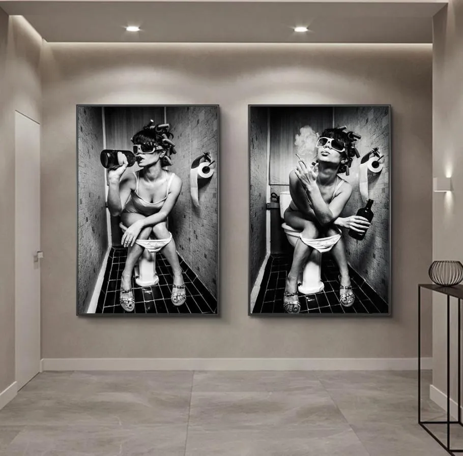 Nordic Canvas Art Posters And Prints Sexy Girl Sit in a Toilet Black and White Woman Smoke and Drink in Restroom Picture Poster4005960