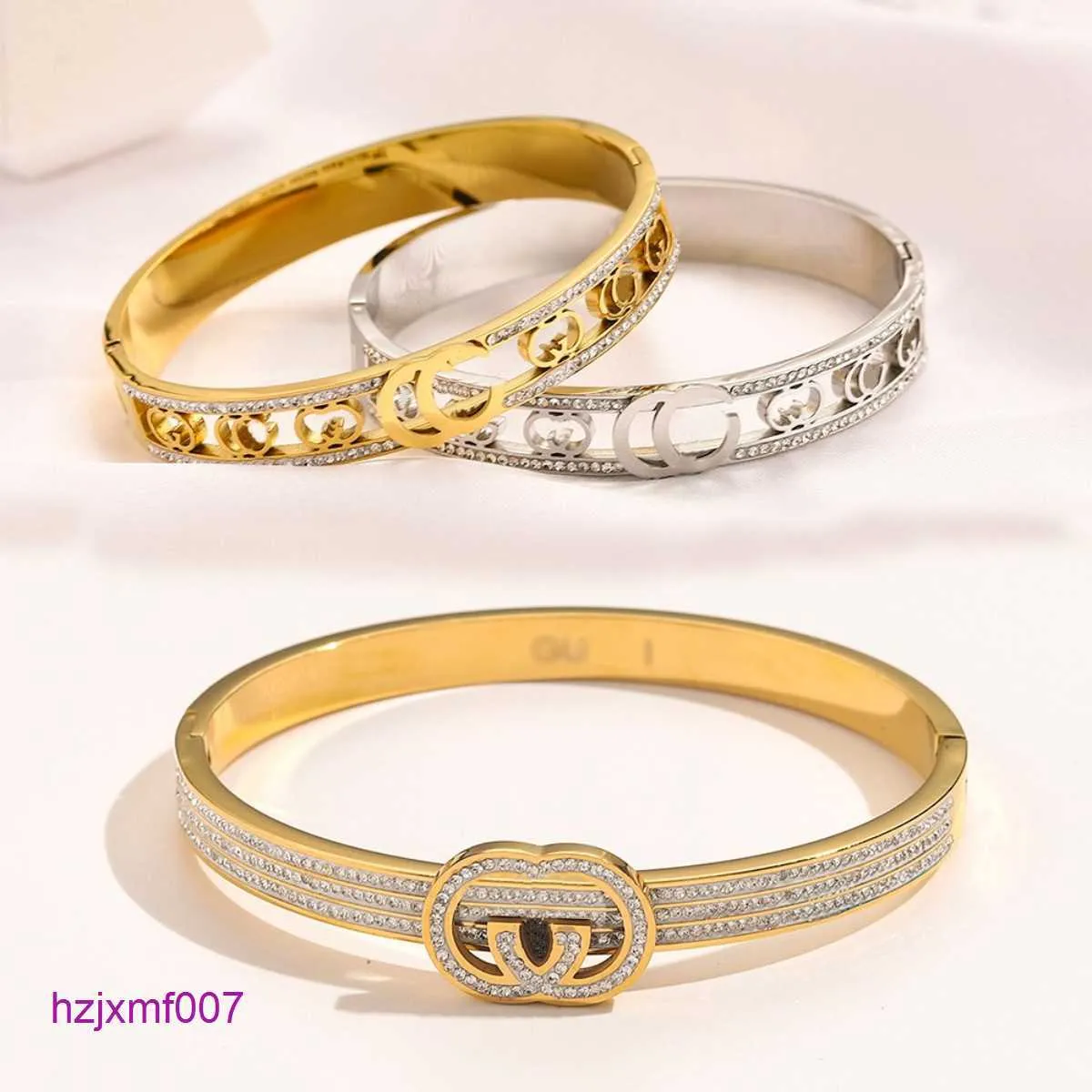 2fjn Charme Pulseiras Atacado Clássico Mulheres Bangle Luxo Designer Pulseira Cristal 18k Banhado A Ouro De Aço Inoxidável Amantes Do Casamento Presente Jóias Z