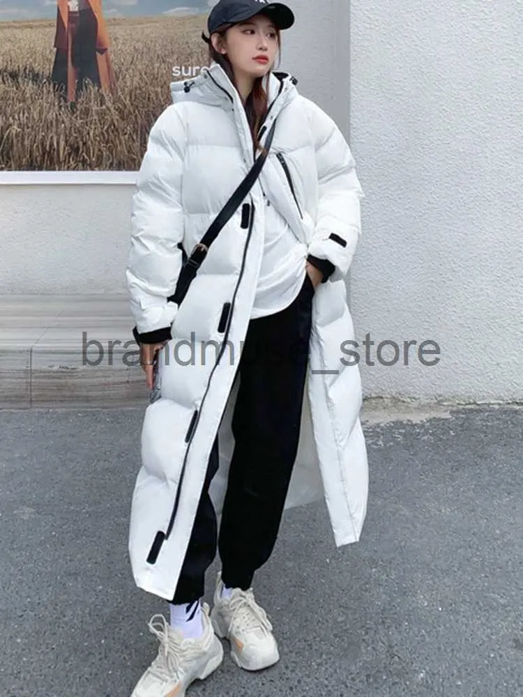 女性のダウンパーカスKBAT 2024冬のウォームパーカロングダウンジャケットスノーコート女性フード付きジャケット厚い暖かいエレガナット女性風の防弾J231219