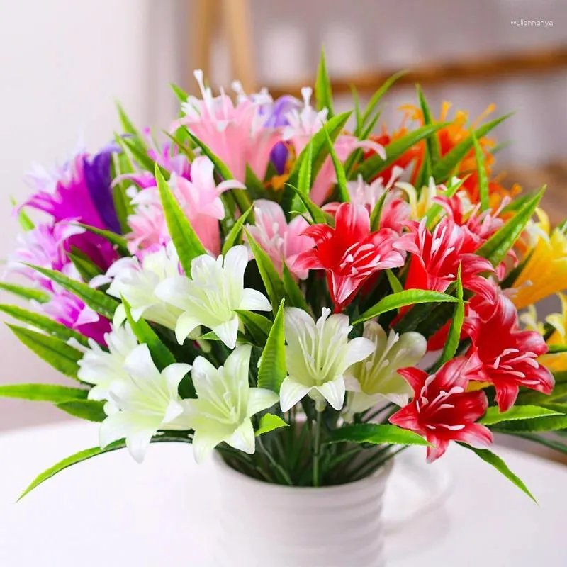 Fleurs décoratives fleur artificielle lys réel toucher résistant aux UV ne se décolore pas plantes en plastique Faux pour la maison jardin porche décor de mariage