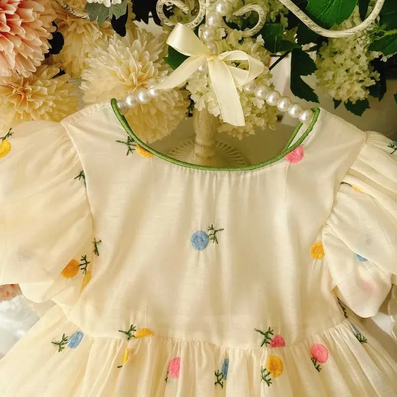 女の子のドレス夏のかわいい赤ちゃんプリンセスドレス女の子の衣装のティーンエイジャーの服の服を着ている子供たちの花パーティードレス子供衣装6 8 10 12年