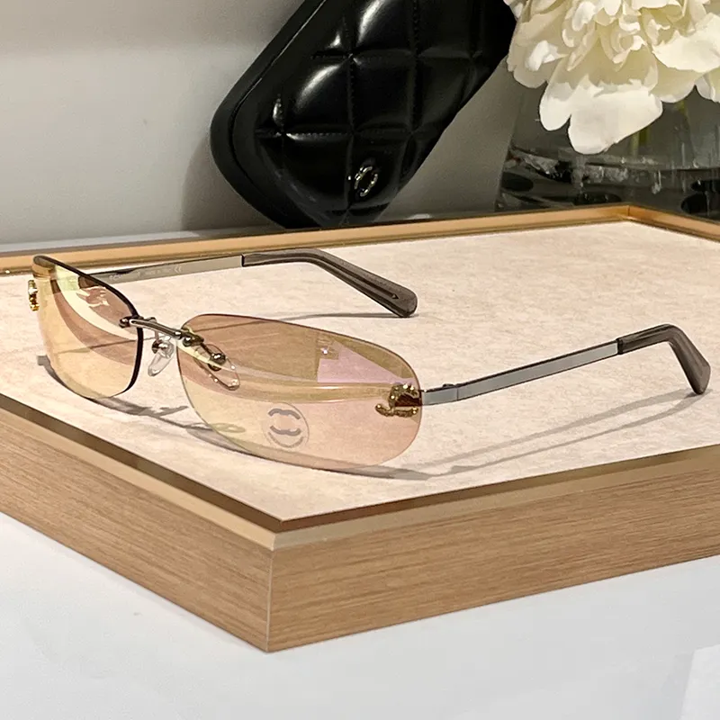 Tasarımcı Güneş Gözlüğü Kadınlar İçin Lüks Güneş Gözlüğü Güneş Gözlüğü Alfabe Oval Açık High End Plaj Takım Takım Plaj Güneş Gözlüğü Vintage Frames