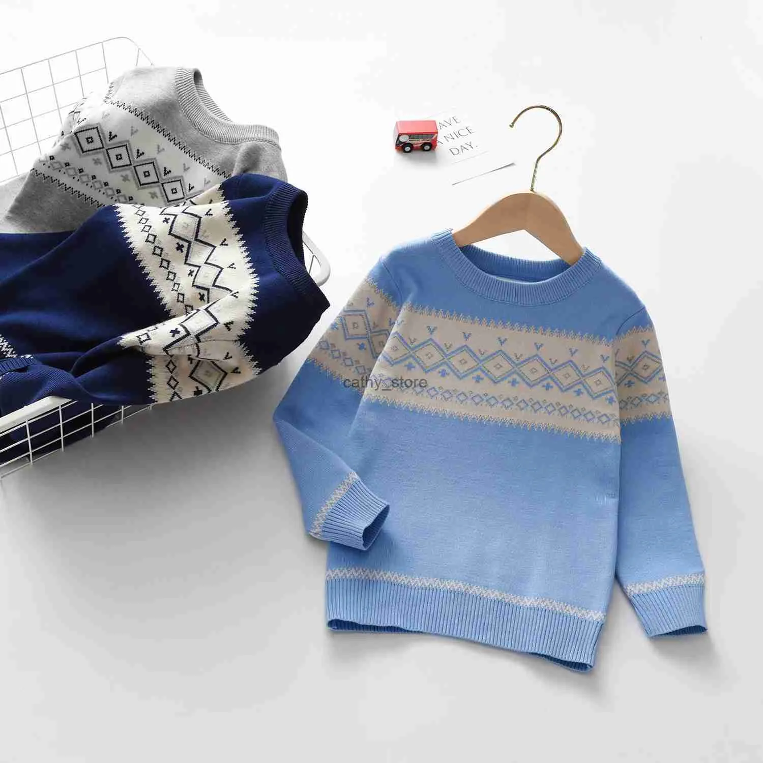 Pullover Autumn och Winter Boys håller varma tröjor geometriska mönster. Booth Shirt Long -Sleeved Sweater College Wind Baby Boy Knit Sweatl231215