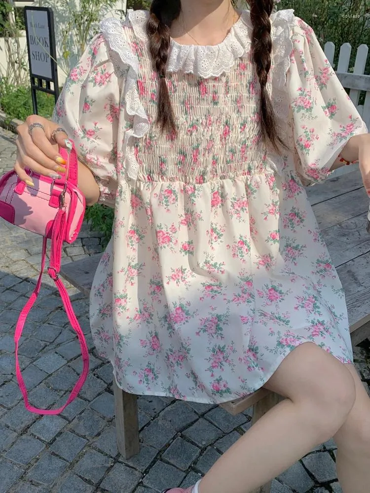 Festklänningar kimokokm söt girly o-hals spets kawaii a-line puff hylsa franska temperament ruffles mini mjukt vit blommig klänning