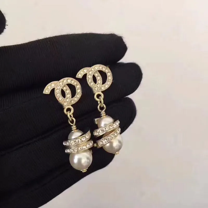 Klasyczny kanał Dangle Drop Kolczyki Projektowanie Projektowanie dla kobiet imprezowych miłośników ślubu biżuteria prezentowa z flanelową torbą