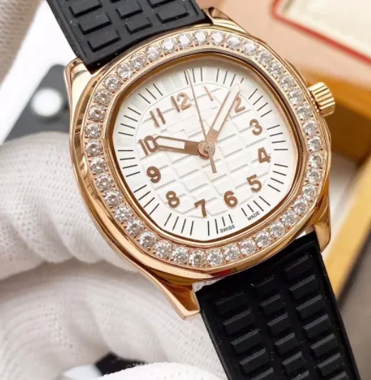 レディースウォッチデザイナーウォッチ高品質の高級時計ダイヤモンドインレイ樹脂ボンド