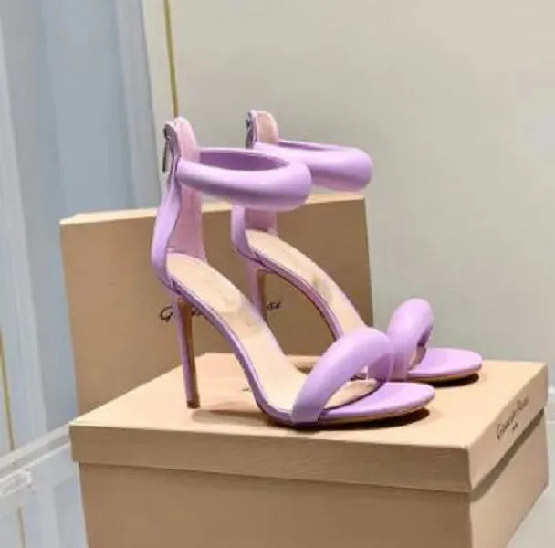 美品✨️Gianvito Rossi パープル ハイヒール　23cm 20080896_45336788_600.jpg
