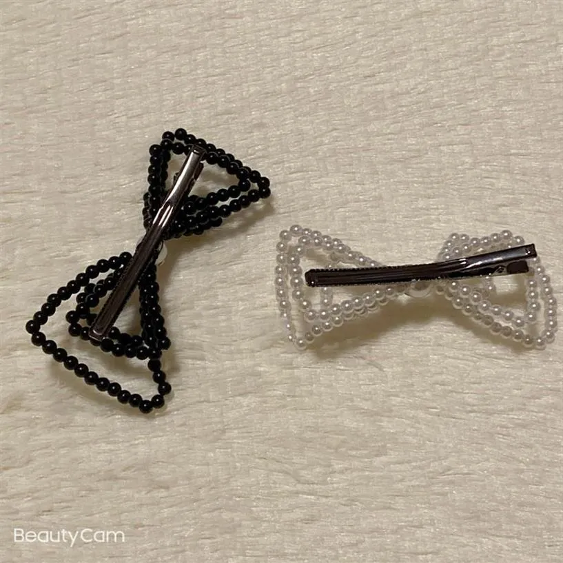 11X4 5CM Clip a pressione classica in bianco e nero fatta a mano con fiocco di perle Clip laterale per tornante per accessori per gioielli preferiti per copricapo da donna256c
