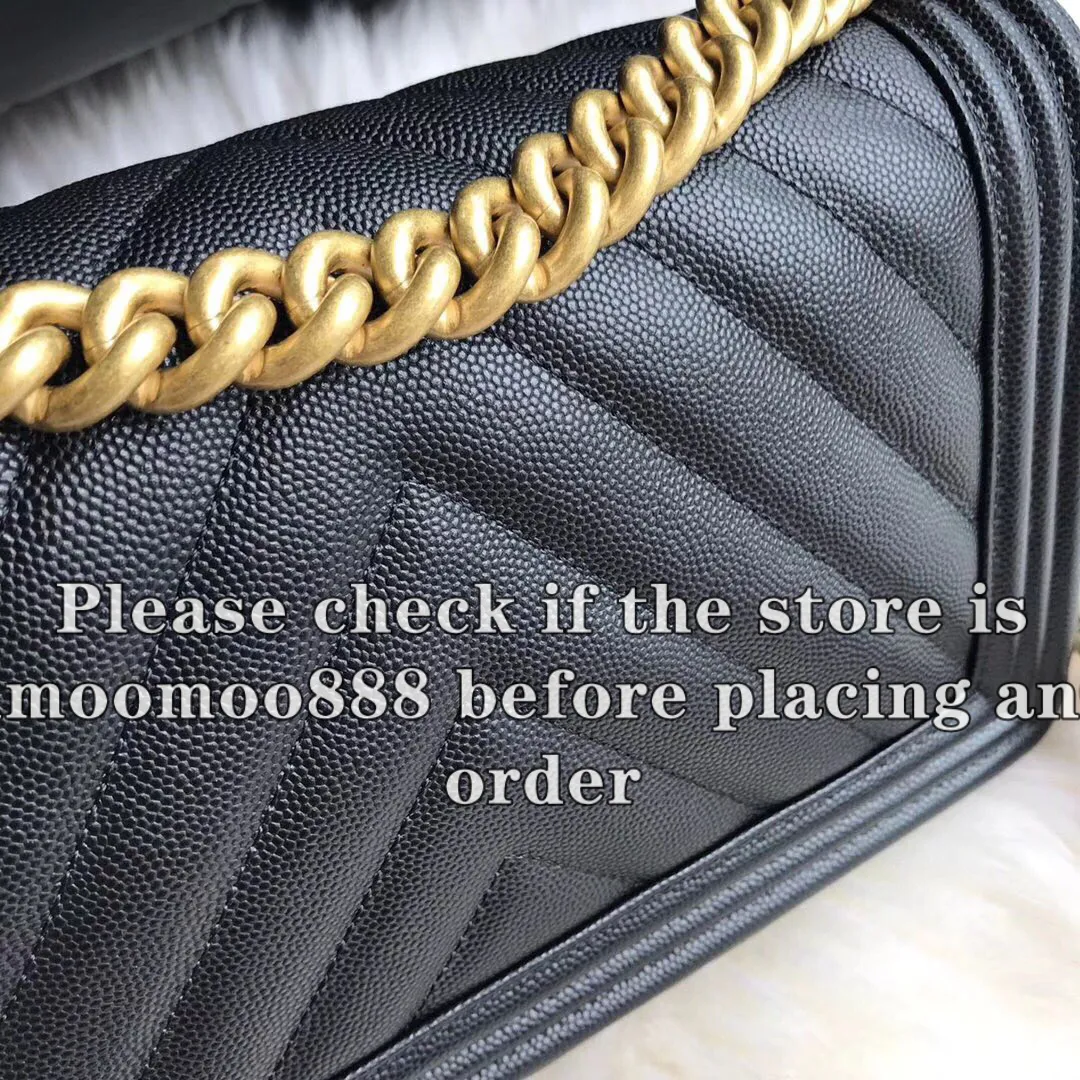 12A All-New Mirror Quality Designer Chevron Quilted Boy Bag 25cm Médio Luxurys Bolsas Mulheres Genuíno Couro Flap Bolsa Preto Ombro Corrente De Ouro Caviar Box Bag