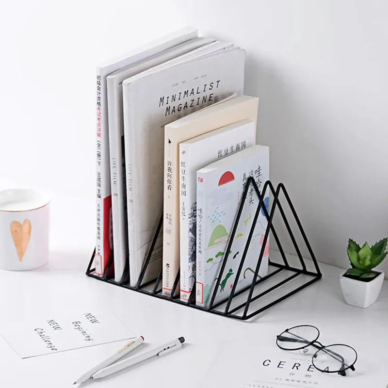 Decorative Objects Figurines Nordic Bookends Iron Creative Triangle Bookshelf Record Rack Magzine Book Desk Accessories Storage Organizer 231219